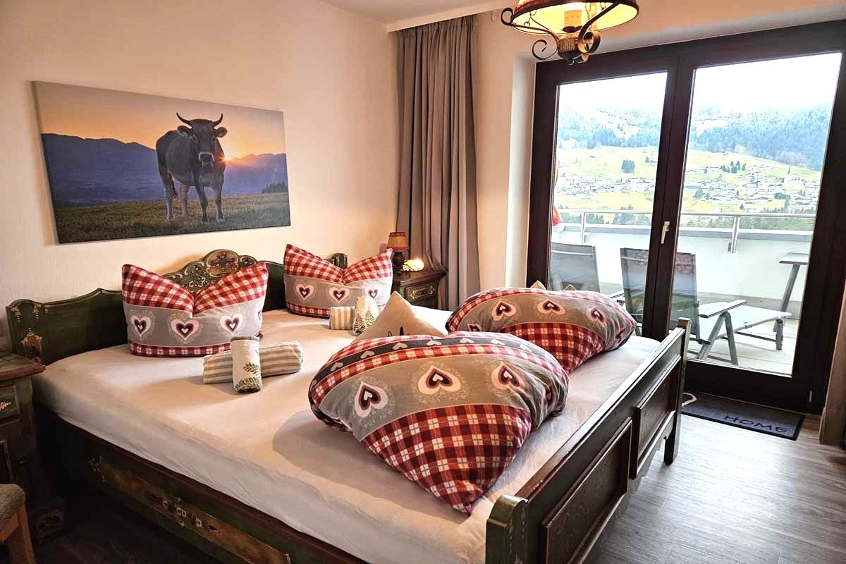 Liebevoll eingerichtetes Schlafzimmer